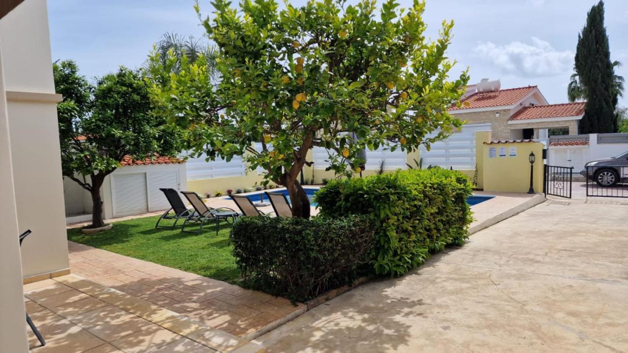 Villa Sofia Coral Bay Exteriör bild